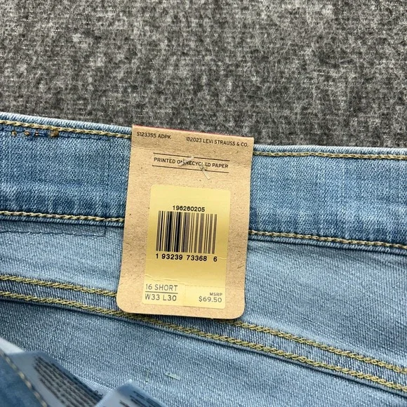 Levi's 311 Shaping Skinny Jeans Womens Size 33x30 16 Short Blue Light Wash - Picture 6 of 13